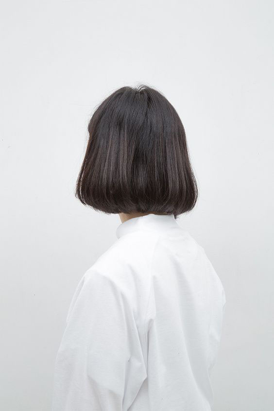 Hình ảnh mẫu tóc ngắn cho nữ sau lưng