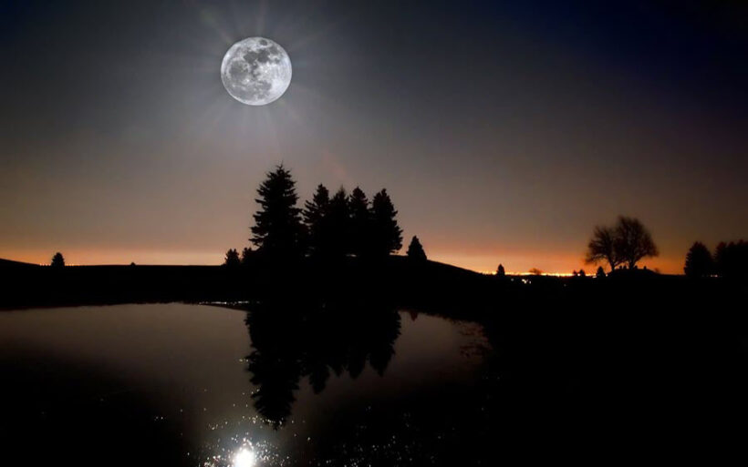 Hình mặt trăng đêm sáng đẹp