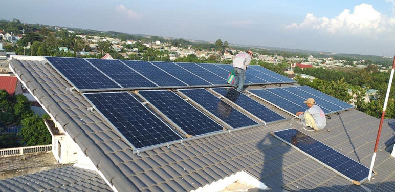 Một loạt sai phạm về phát triển điện mặt trời mái nhà, trách nhiệm của Bộ thế nào?
