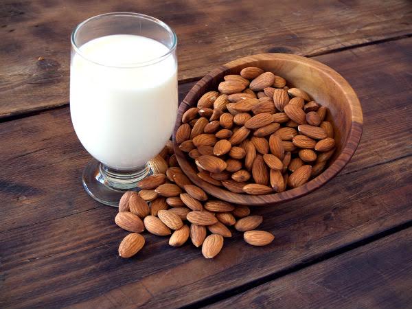 Những lợi ích hàng đầu của sữa hạnh nhân đối với sức khỏe