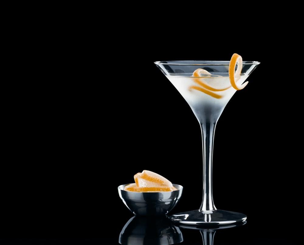 James Bond Vesper Martini Cocktail | James & Everett