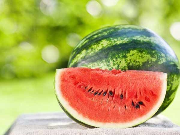 Nằm mơ thấy dưa hấu là giấc mơ thú vị về một loại trái cây quen thuộc. Cũng giống như nằm mơ thấy rồn… | Watermelon benefits, Watermelon, Watermelon health benefits