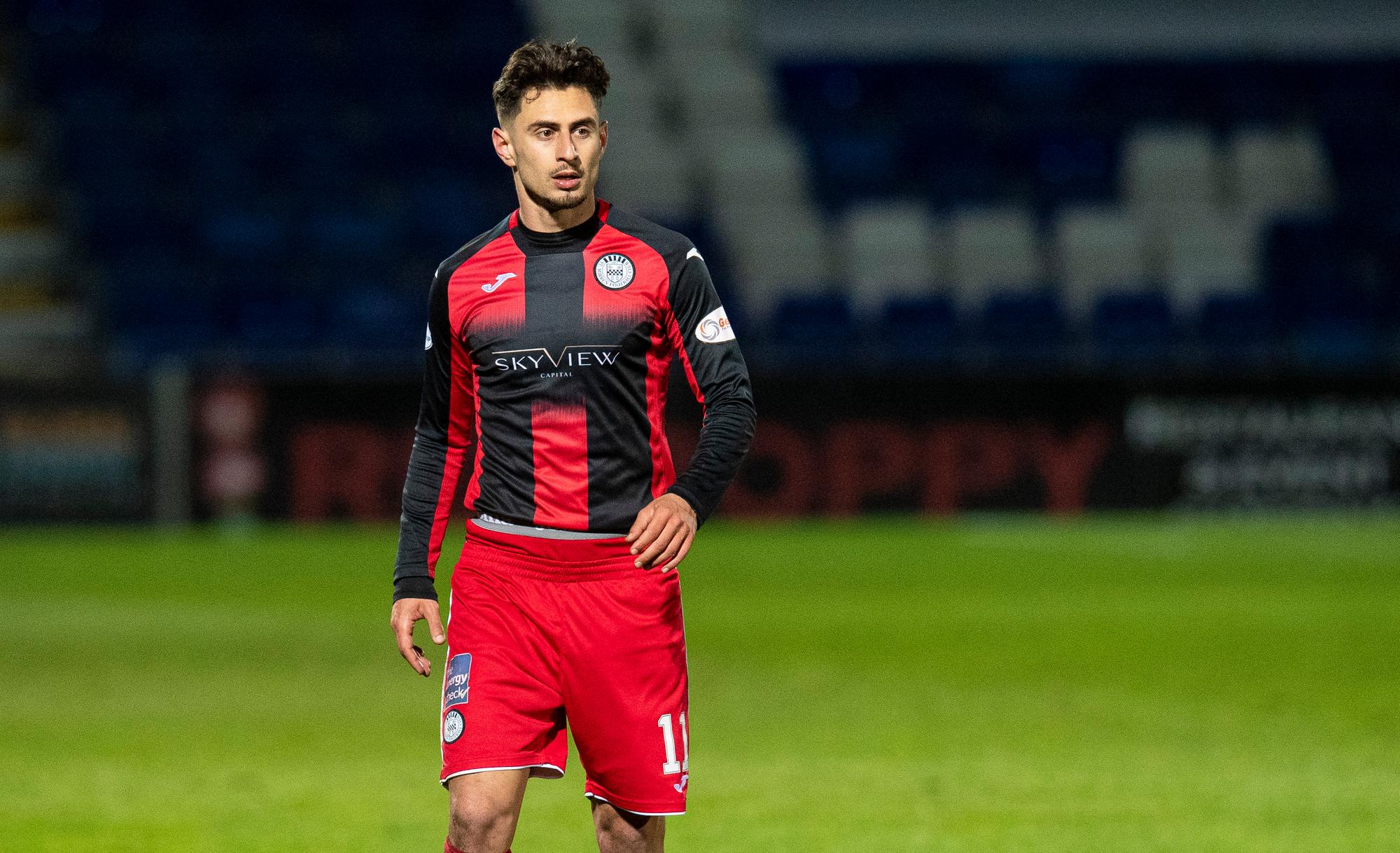 Hibs 'tried for İlkay Durmuş' before sealing deal for his St Mirren team-mate Jake Doyle-Hayes