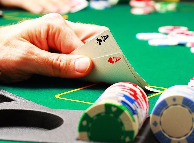 6 quy tắc cần nhớ khi chơi Texas Hold'em poker tại bàn | Kênh sinh viên