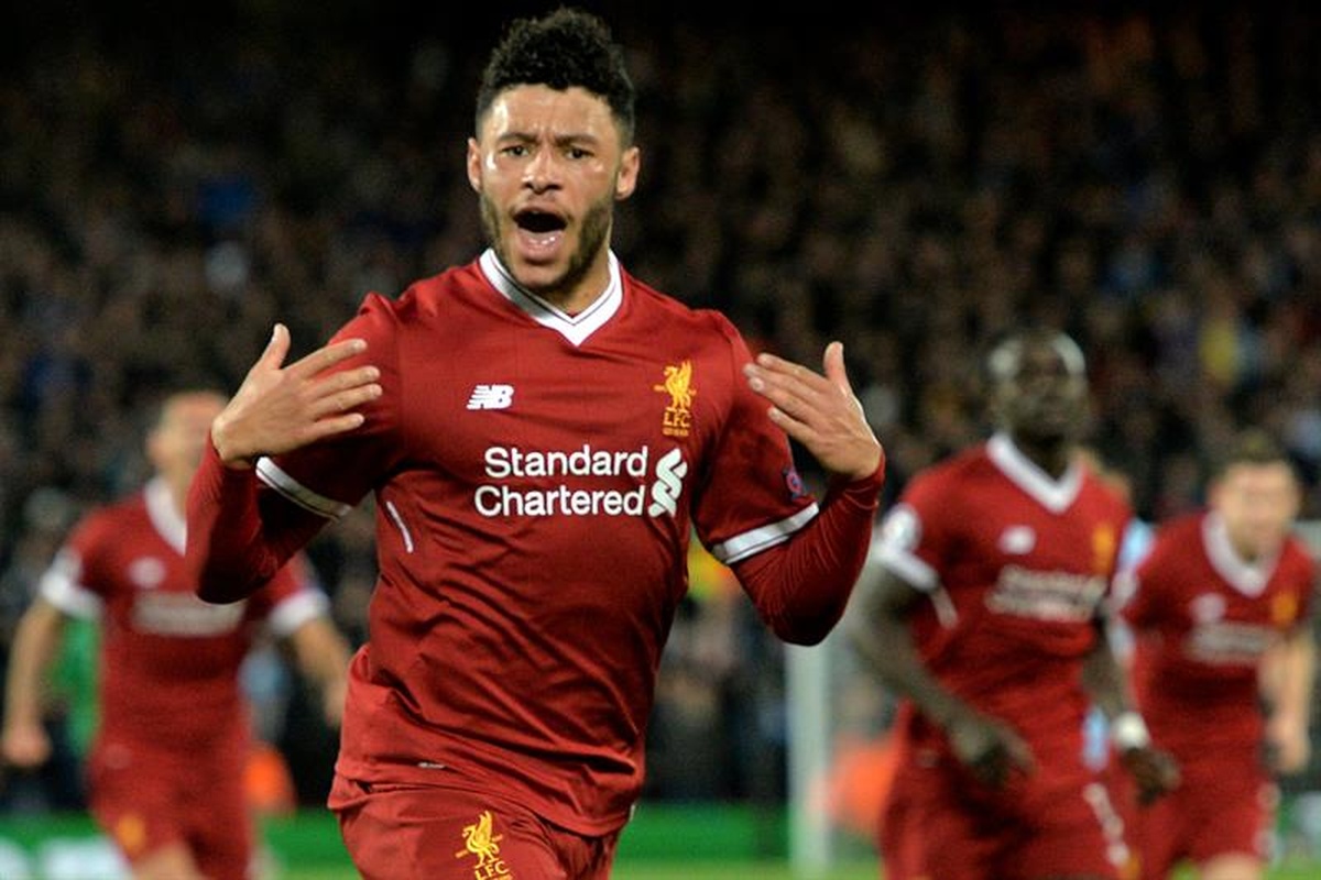 Oxlade-Chamberlain phản ứng với việc mất tốc độ trên FIFA