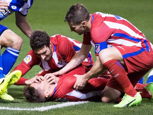 Nuốt Lưỡi Trong Bóng Đá Là Gì? Hướng Dẫn Sơ Cứu Tình Huống